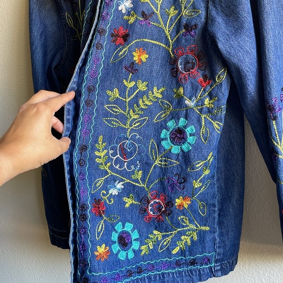 Gunit Fashions Vintage Y2K Embroidered Button Down Denim Top M - Picture 3 of 6